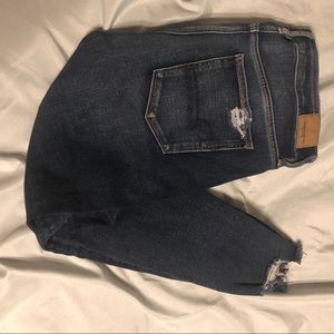 Women’s American Eagle Distressed jeans size 12